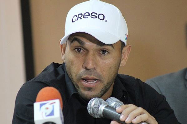 creso-felicita-actuacion-de-victor-estrella-en-el-us-open